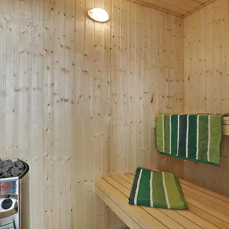 Dom wakacyjny Awesome In With Sauna *