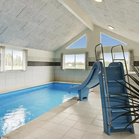 Awesome In With Indoor Swimming Pool *